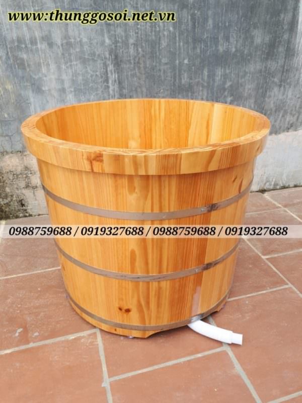 Bồn tắm gỗ thông bo viền