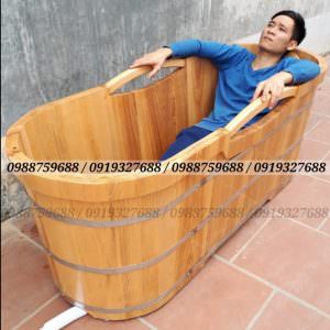 bồn tắm gỗ sồi tại Cần Thơ