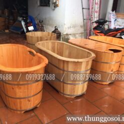 Bồn tắm gỗ