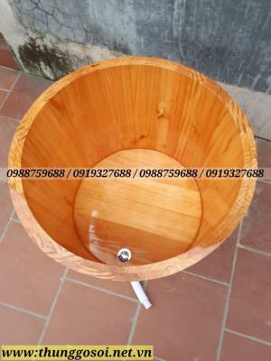 bồn tắm gỗ thông tròn