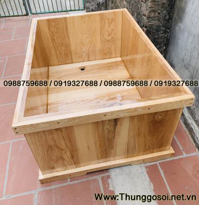 thùng tắm gỗ hình vuông