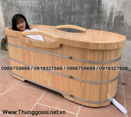 bồn tắm gỗ kiểu Nhật Bản