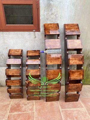 bán kệ gỗ để rượu