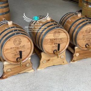 thùng rượu gỗ sồi