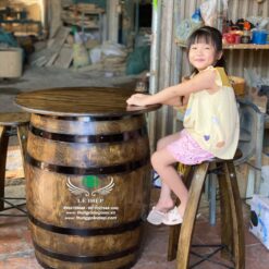 bán bàn thùng rượu