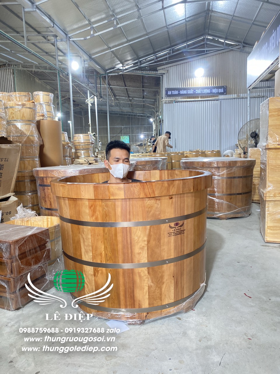 thung-tam-go-pomu thùng tắm gỗ pơmu