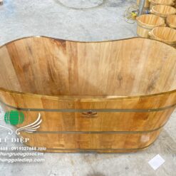 bồn tắm gỗ bầu dục