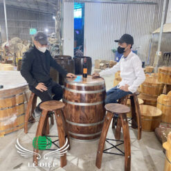 Bàn ghế quán bar